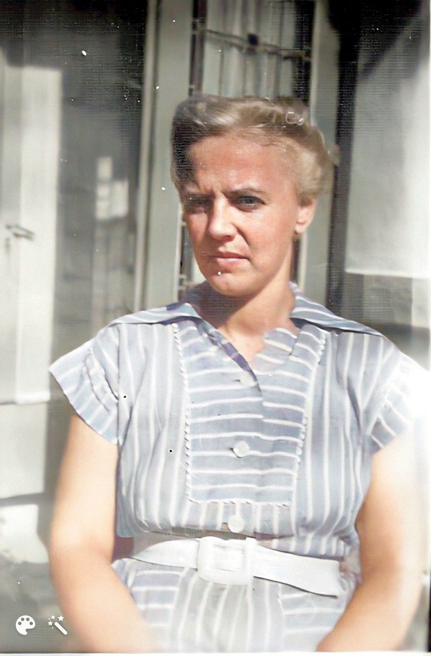 0027-Enhanced-Colorized